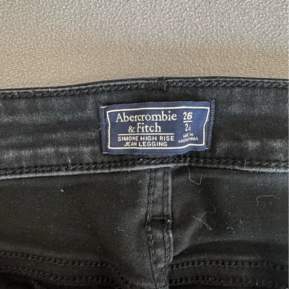 Abercrombie and Fitch High Rise Jean Leggings - Picture 3 of 3